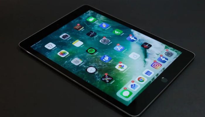 Leilão da Receita Federal tem iPad e notebook por R$ 1 mil; saiba como participar